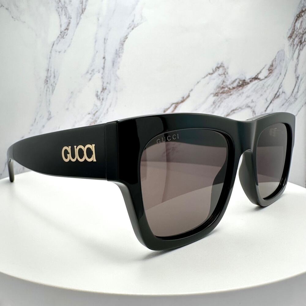 CLASSY New GUCCI Sunglasses Black 54mm Square Gold Letter Logo Italy - Picture 3 of 16
